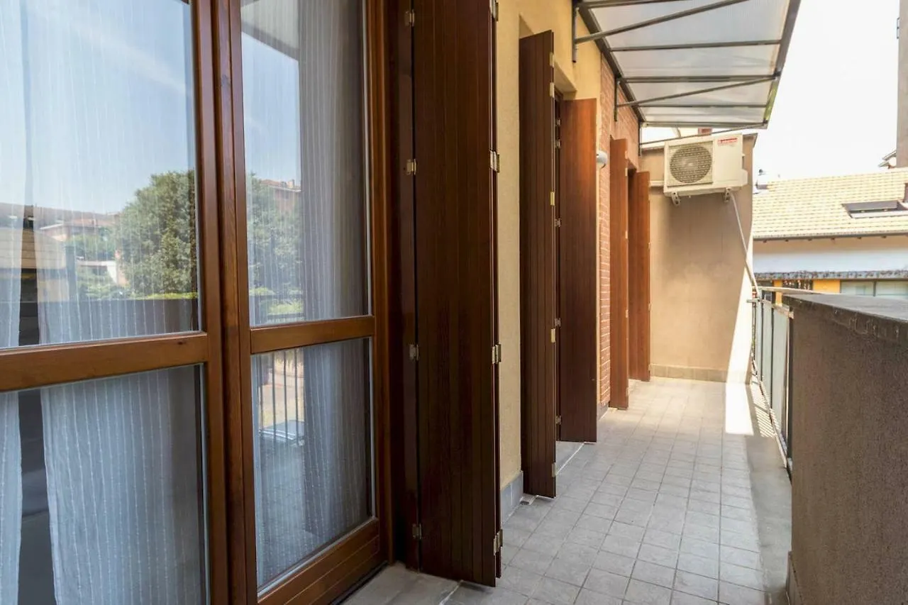Italianway - Carrara 5 Apartment Milan