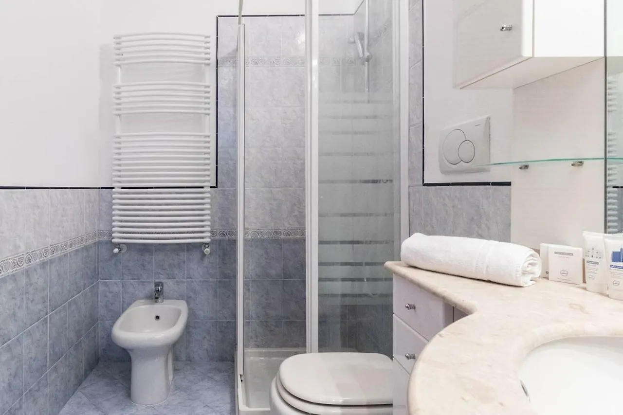 Italianway - Carrara 5 Apartment Milan