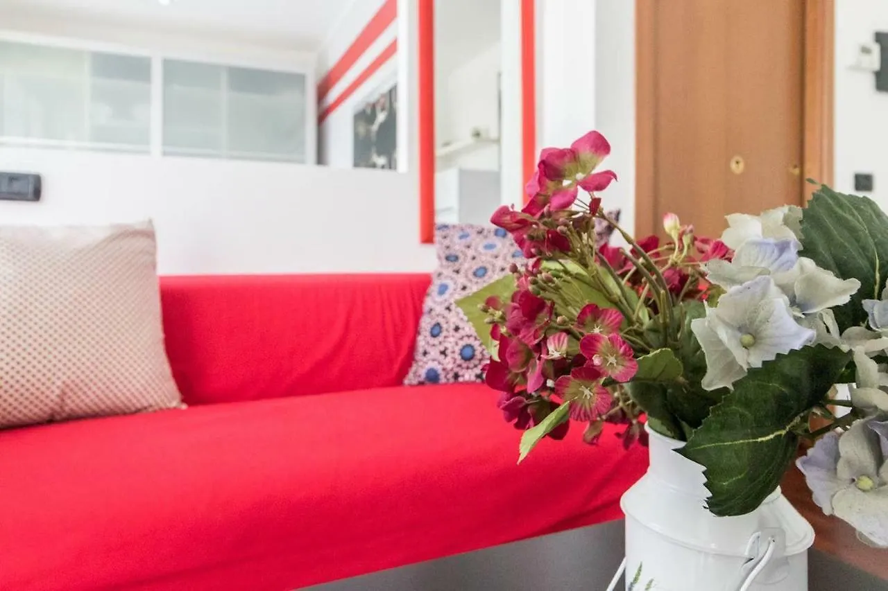 Italianway - Carrara 5 Apartment Milan 0*,